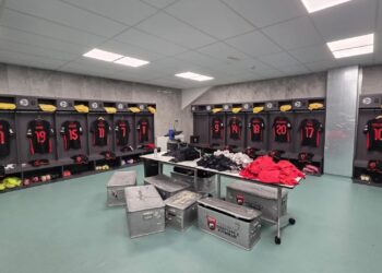 Formacionet Zyrtare/ Ja rreshtimi i hedhur në fushë nga Sylvinho, surpriza vjen në sulm