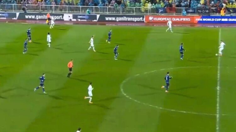 Granit Xhaka fërshëllehet nga tifozët sa herë prek topin (VIDEO)