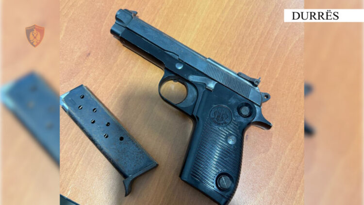 Sekuestrohet arma e përdorur në vrasjen e Manzës, pas arrestimit të Daniel Pepës