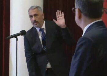 Asim Vokshi betohet në Presidencë si anëtari i ri i Gjykatës Kushtuese
