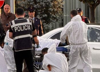 U plagos në Rinas/ Si paraqitet gjendja e Muçi Shaljanit që mori 10 plumba, 2 prej tyre në kokë