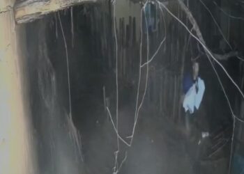 (VIDEO) “Po më përmbytet shtëpia, merre fëmijën! Ndihmë!”, situatë e rëndë në Rëmenj të Pogradecit