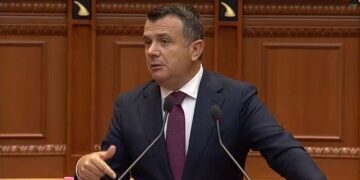 Sekretariati i Etikës rrëzon kërkesën e PD për përjashtimin e Taulant Ballës