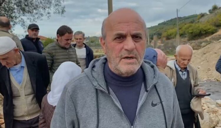 Krujë/ Banorët e Borizanës në protestë për guroren: Po na prish shtëpitë dhe shkakton përmbytje