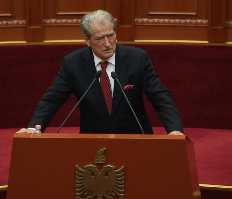 Përjashtimi i Berishës nga Kuvendi, reagon Grupi Parlamentar i PD: Dhunim flagrant i të drejtave të opozitës