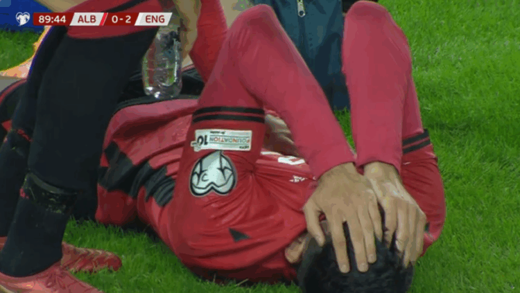 Vazhdon ta ndjekë fati i keq, Armando Broja lë fushën mes lotëve