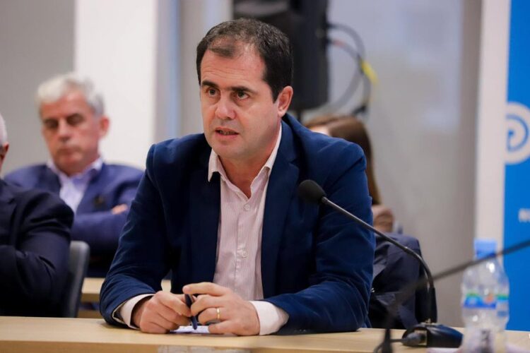 Deklarata e Komisioneres Kos, Bylykbashi: Po shtrembëron raportin e ODIHR