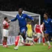Arsenali u “Arsenalizua”! Barazim në Londër, Chelsea me 10 lojtarë kaloi në avantazh i pari