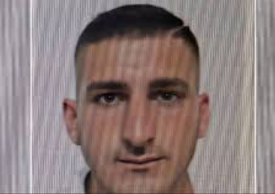 Dorëzohet në polici Daniel Pepa, autori i dyshuar i vrasjes në Manzë