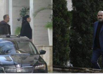 (VIDEO) Përfundon takimi me Belinda Ballukun, Rama largohet nga kryeministria