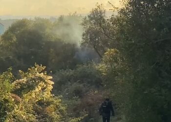 Policia zbardh detaje nga atentati në Rinas: Brenda makinës së djegur u gjetën 4 kallashnikovë