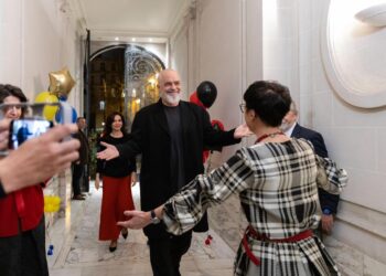 Pas takimit 7 orë me Ballukun, Rama shkon me Marta Kos për darkë