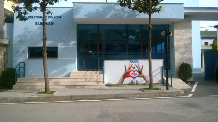 Të shtënat në mesnatë në Elbasan/ Dy të proceduar, dy në kërkim. Policia: Pamjet e kamerave janë fshirë