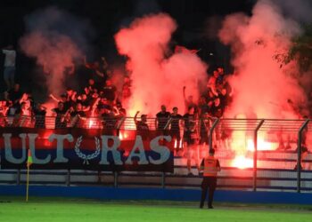 Para ndeshjes me Partizanin/ “Tan për Tiran”, tifozët e Vllaznisë nisen për në kryeqytet