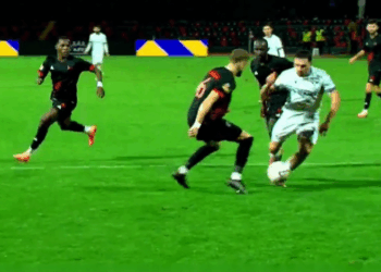 Barazim mes tensioneve në Vlorë, Flamurtari dhe Vora ndajnë nga një pikë