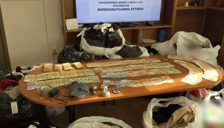 Akuzohen se vidhnin rroba në Greqi dhe i shisnin në Tiranë, arrestohen 8 persona