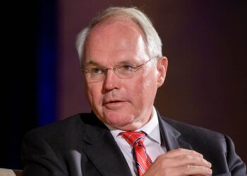 Christopher Hill në Hagë: Delegacioni i Kosovës ishte dakord me Marrëveshjen e Rambujesë