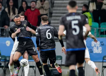 Slloveni-Kosovë/ “Play Off”-i shumë afër, vendasit realizojnë një super… autogol