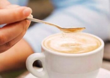 Sa sheqer duhet t’i hidhni kafes dhe kujdesi që duhet të tregoni