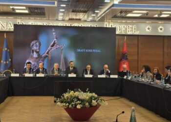 Gjykata e Lartë rrëzon Kodin e ri Penal të Ulsi Manjës: Është ndëshkues dhe jo human