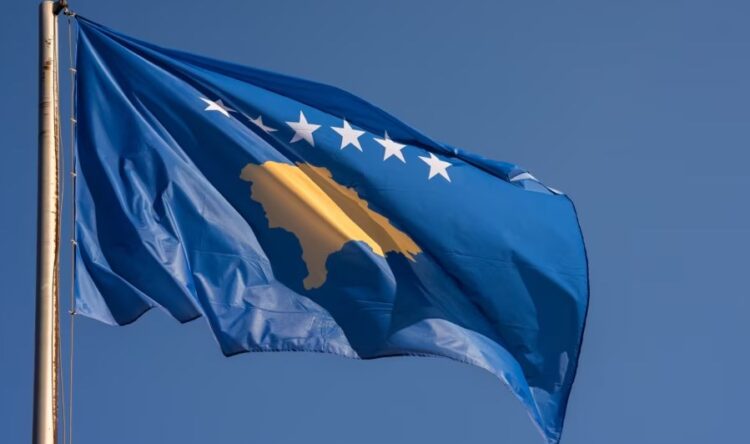 Ngërçi politik “ngrin” rrugën e Kosovës drejt BE-së – Raporti i KE me tone kritike!