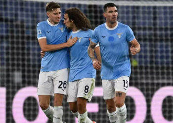 Fitorja e Lazio-s, Hysaj në stol dhe dy mesfushorë të Kombëtares në fushë