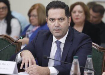 Qeveria e çon Buxhetin 2026 në Kuvend pa Paketën Fiskale