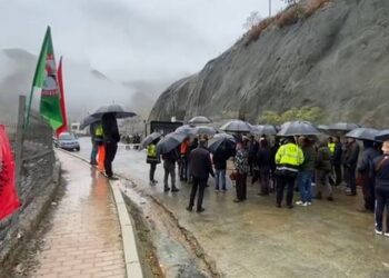 Minatorët e Spaçit ngrihen në protestë më 27 Nëntor: “Mbrojmë dinjitetin tonë!”