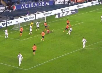 (Video) Shënon dy gola, Ernest Muçi i jep fitoren Trabzonsporit në minutën e 101-të