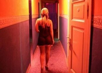 Debati rreth prostitucionit/ Çfarë është “Modeli Nordik”?