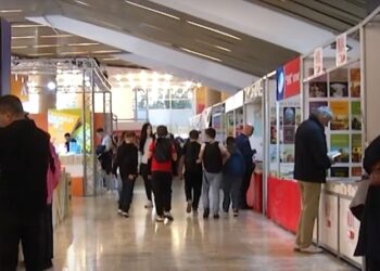 Nis edicioni i 28-të i Panairit të Librit në Tiranë, botuesit ankohen për bibliotekat