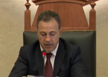 “Zoti Balluku”! Peleshi ngatërron Këlliçin me zv.kryeministren, ironizon demokrati: E keni mendjen tek tuneli i Palloshit