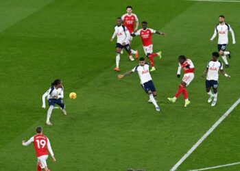 Arsenali fiton derbin me Tottenham, shkon në +6 nga ndjekësi më i afërt
