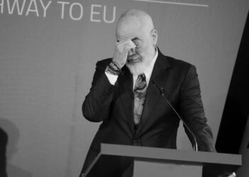 Tendera e Koncesione/ “Qeveria e të pandehurve nuk mund të qëndrojë më në detyrë”