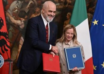 Zbardhet agjenda e mbledhjes së dy qeverive Shqipëri-Itali, Rama niset sot drejt Romës