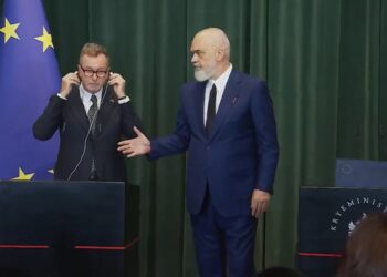 Pyetet për Ballukun, Rama mbylll konferencën e përbashkët me ambasadorin e BE-së