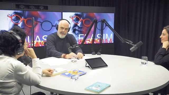 “Vuaj nga pakënaqësia”/ Rama në podcastin “Flasim”: Gjithmonë kërkoj të bëj më mirë