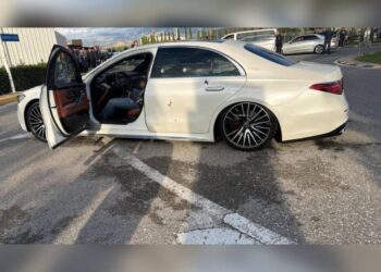 Përplasje me armë pranë aeroportit të Rinasit, një i vdekur dhe një i plagosur