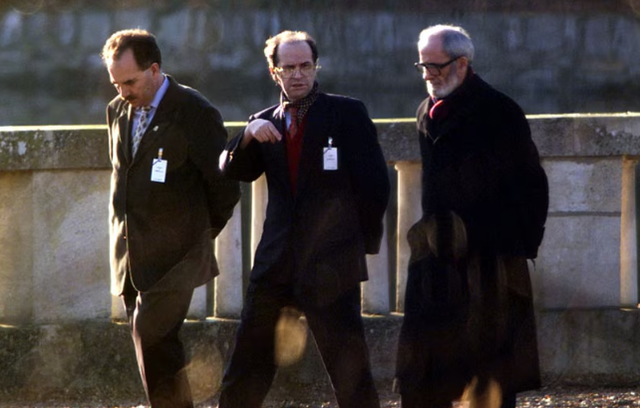 Analiza e REL: Rambujeja dhe Vjena krijuan shtetin e Kosovës- pse Brukseli s’e normalizoi?