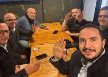 Takimi që ndezi selinë blu, reagon Salianji: PD kërkon analizë të sinqertë, vota vendos hierarkinë