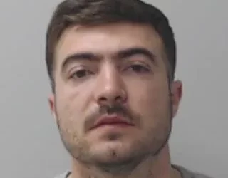 Shërbente si “përkthyes” i bandës së kanabisit në Skoci, dënohet me 5 vite burg shqiptari