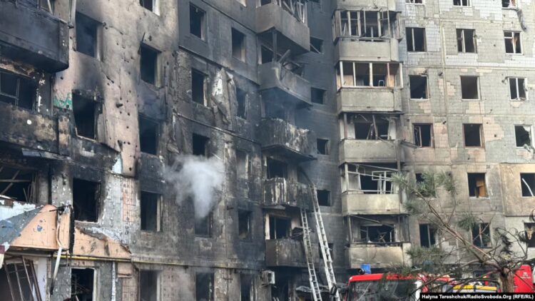 Rusia sulmon me raketa Ukrainën, të paktën 25 të vrarë