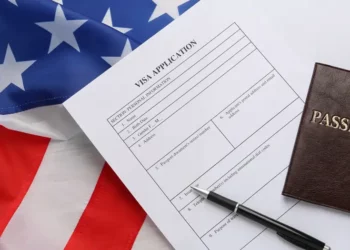 SHBA-të pezullojnë të gjitha vendimet për azil