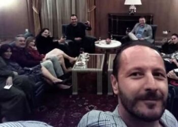 Ja kush janë personazhet në foto me zëvendëskryeministren: Banda 2B e Ballukut!