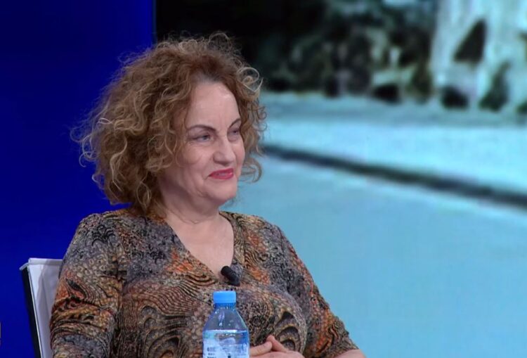 “Qeveria nuk po rrit pensionet”, Zana Guxholli: Ky është bonus mujor!