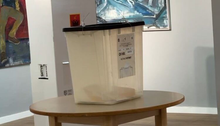 KQZ publikon shifrat, sa ishte pjesëmarrja në votime deri në orën 11:00