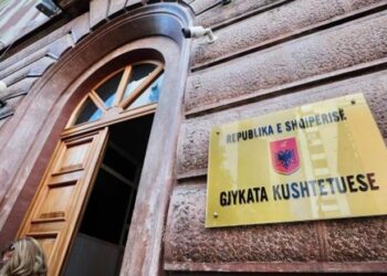 Dorëheqja në Kushtetuese: Kuvendi hap garën për anëtarin e ri pas largimit të Toskës