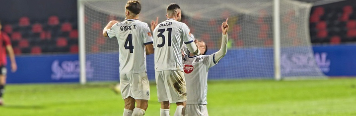 Dinamo dominon Flamurtarin me tre gola në Vlorë, ngjitet në vendin e tretë