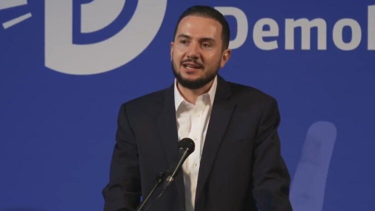 “Ata që hipin në makina me banditë, i ka në krah”, Salianji i përgjigjet Berishës, pas akuzave për Suel Çelën: Mjerim politik, do vazhdoj takimet