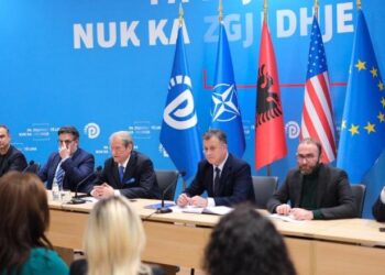 Protesta e PD, Berisha tregon skenarin: Nuk do e lirojmë sheshin derisa Rama të ikë